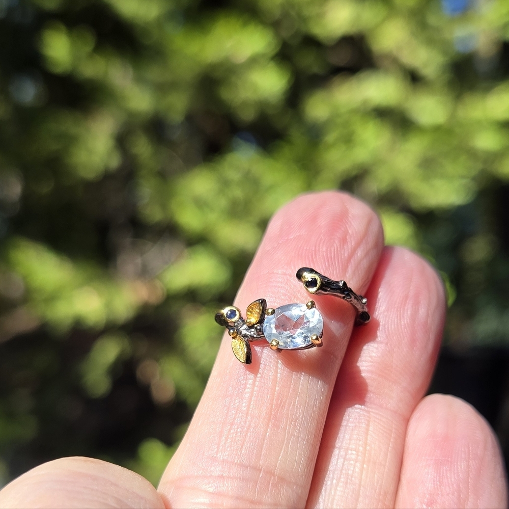 Blue Topaz & Sapphire Sterling Rhodium & Gold Ring Sz6 Adjustable - Picture 5 of 8